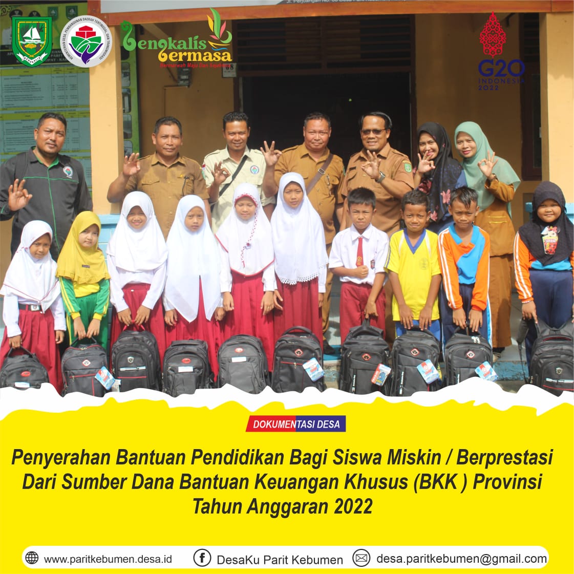 Penyerahan Bantuan Pendidikan